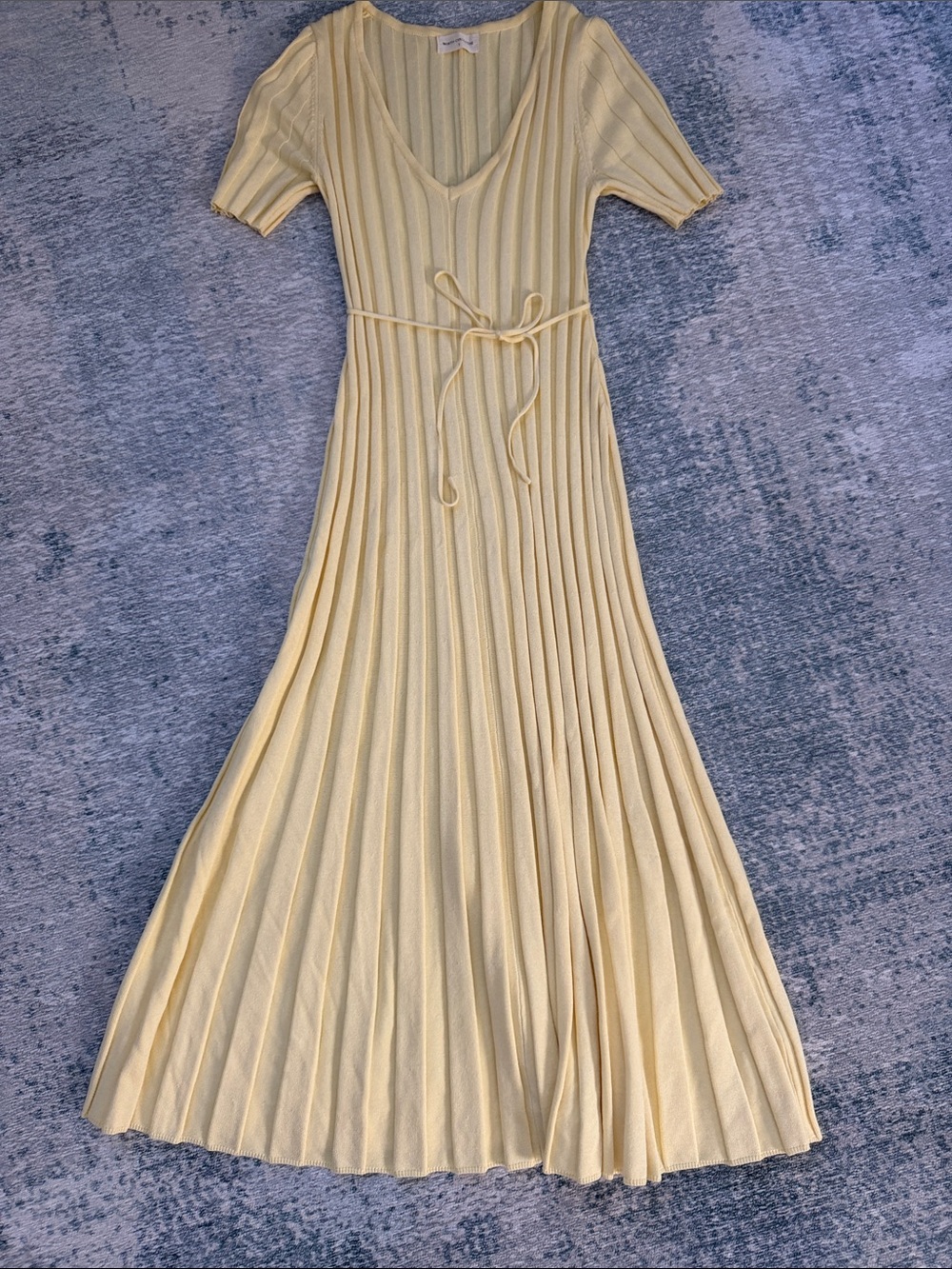 Oakley Ribbed Maxi Dress in Light Yellow - Bump Friendly